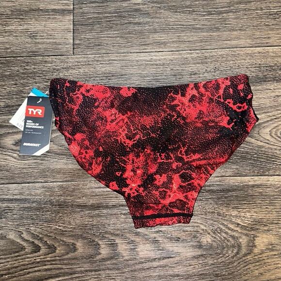 TYR Swim Briefs - Picture 4 of 4